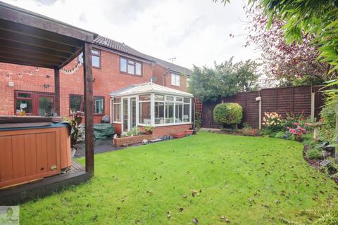 63 Ampleforth Drive, Stafford, ST17 4TE