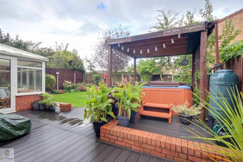 63 Ampleforth Drive, Stafford, ST17 4TE