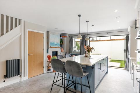 17 Fairview Road, Cheltenham, GL52 2AD