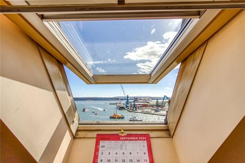 3 bedroom penthouse for sale, Castle Street, Poole, Dorset, BH15