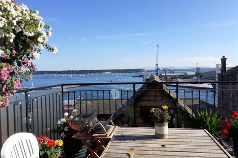 3 bedroom penthouse for sale, Castle Street, Poole, BH15