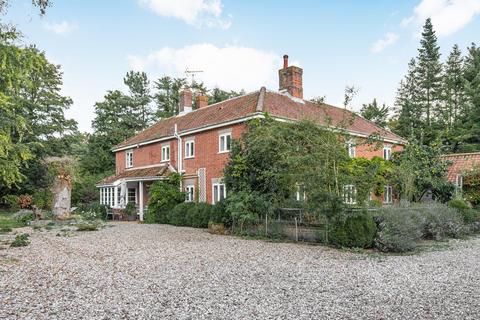 5 bedroom detached house for sale, Detached Period Farmhouse in Shipdham