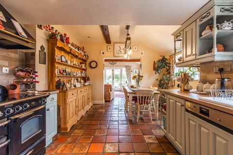 4 bedroom cottage for sale, Swanton Morley