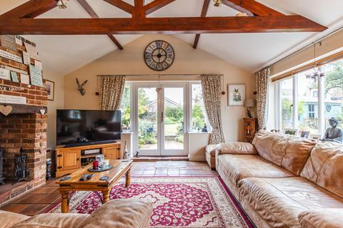 4 bedroom cottage for sale, Swanton Morley