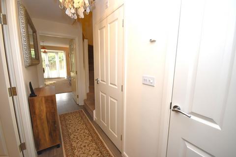 4 bedroom townhouse for sale, The Squirrels, Whitchurch