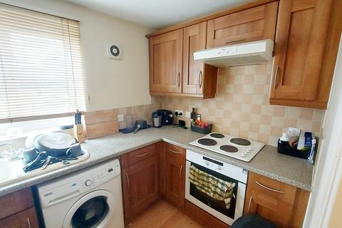 2 bedroom apartment for sale, The Feathers, St. Helens