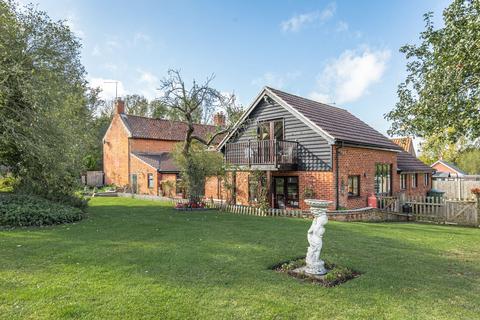 5 bedroom detached house for sale, Alderford Common, Swannington, Norwich