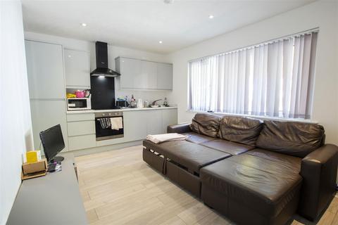 undefined, Fladbury Crescent, Birmingham B29
