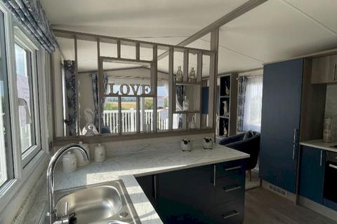 2 bedroom static caravan for sale, Two Bed Regal Hemsworth (36x12) Ketch Caravan Park, Worcester WR5