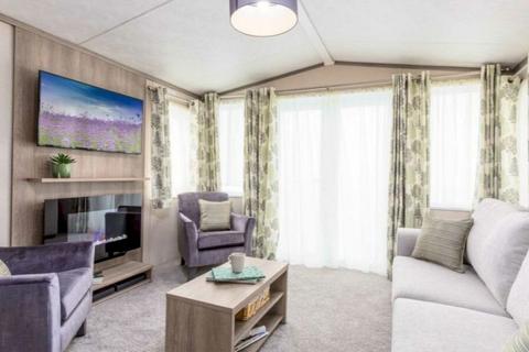 2 bedroom static caravan for sale, Pitch 8, Broomhall WR5