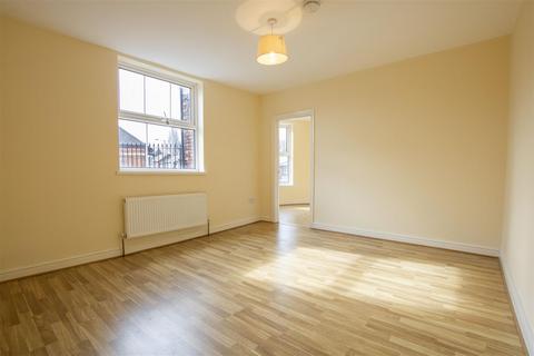 2 bedroom flat to rent, Oak Tree Lane, Birmingham B29