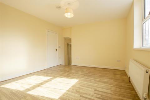 2 bedroom flat to rent, Oak Tree Lane, Birmingham B29