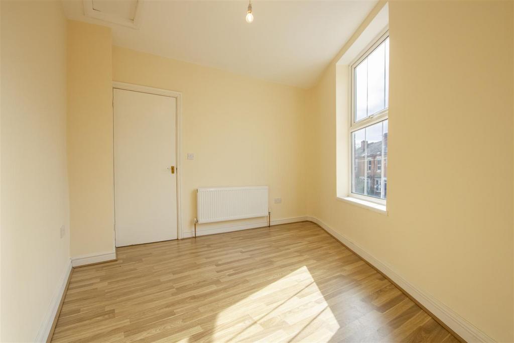 Bedroom 2 a.jpg