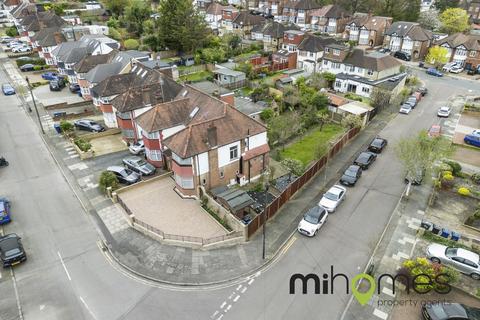 43 Cowper Road, London, N14 5RR