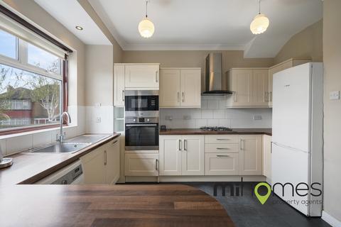43 Cowper Road, London, N14 5RR