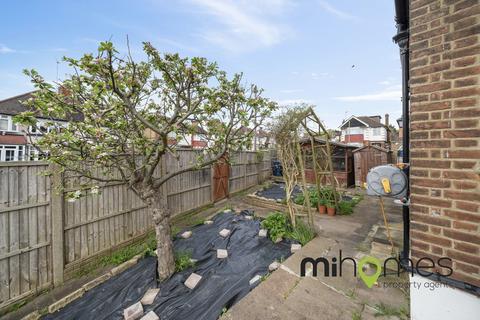 43 Cowper Road, London, N14 5RR