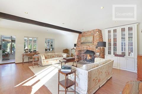 4 bedroom barn conversion for sale, Copped Hall, Epping