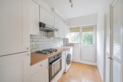2 bedroom maisonette to rent, Darell Road,  Richmond,  TW9