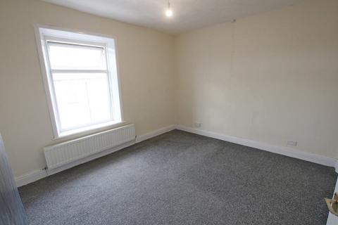 2 bedroom terraced house to rent, Princess Street, Nelson