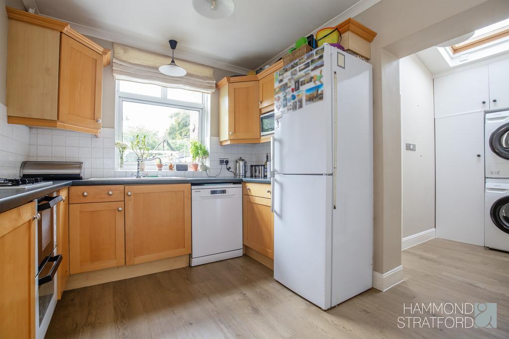 Hillcrest Road, Norwich 3 bed semidetached house for sale £375,000