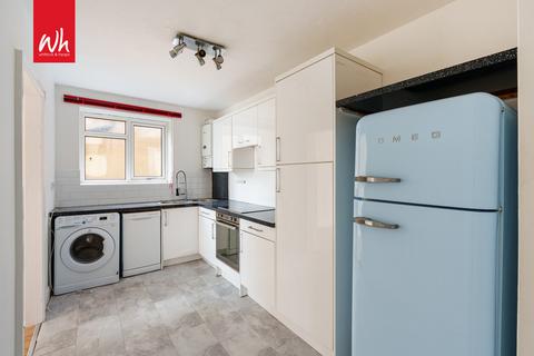 2 bedroom flat for sale, Wilbury Road, Hove