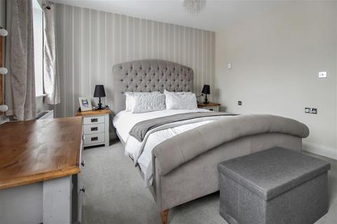 8 Abraham Way, Bordon, GU35 0FU