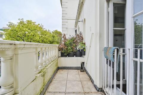 1 bedroom flat for sale, Westbourne Terrace Road, Little Venice, London, W2