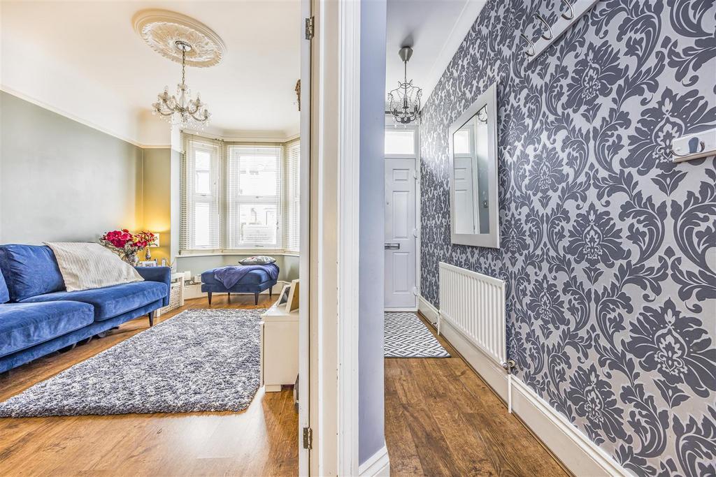 36 Meon Road, Milton-Portico Marketing-Sarah Oliver-