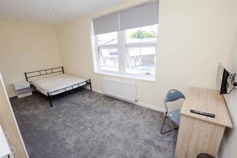 undefined, Raddlebarn Road, Birmingham B29