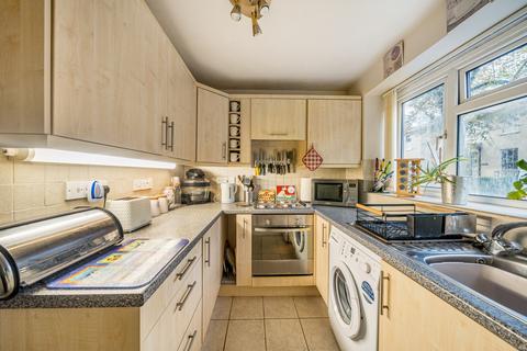 2 bedroom apartment for sale, Frances Court, Cheltenham GL52