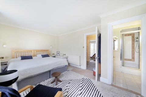 1 Wycombe Place, London, SW18 2LU