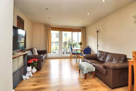 1 bedroom flat for sale, Victoria Way, Surrey GU21