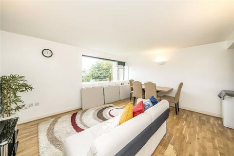 3 bedroom apartment to rent, Bexley Road, Eltham, SE9