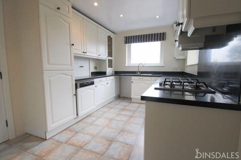 4 bedroom detached house to rent, Malvern Brow, Chellow Dean, Bradford, BD9 6AW