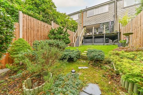 41 Priory Crescent, London, SE19 3ED