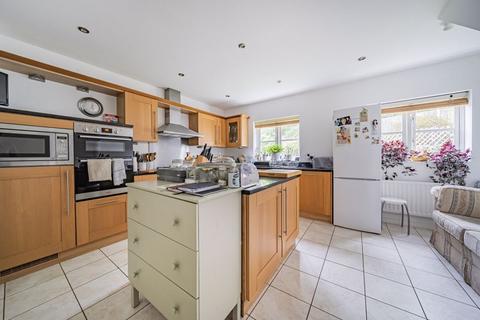 4 bedroom detached house for sale, Gardners Close, Ash