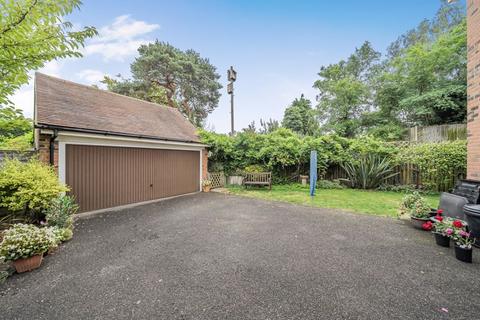 15 Gardners Close, Ash, Canterbury, CT3 2AG