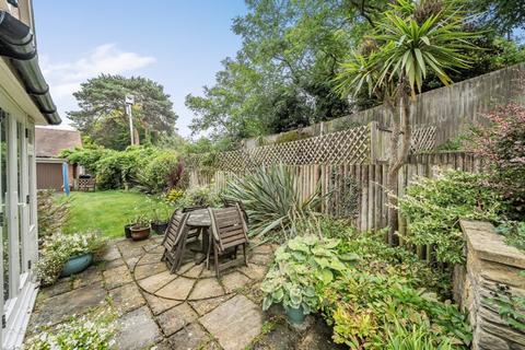 15 Gardners Close, Ash, Canterbury, CT3 2AG