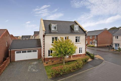 6 bedroom detached house for sale, Daisy Lane, Newton Abbot