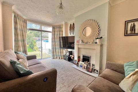 undefined, Warren Hill Road, Kingstanding, Birmingham B44 8EX