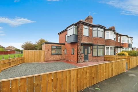 3 bedroom terraced house for sale, Colville Avenue, Anlaby Common