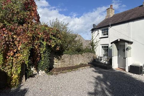 2 bedroom cottage for sale, Wind Street, Conwy