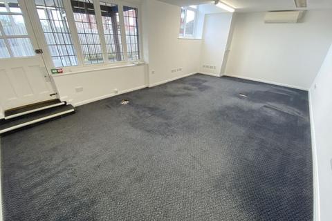 Property to rent, St. Cross Lane, Newport