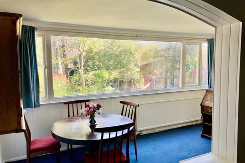 4 bedroom semi-detached house for sale, Woodmansterne