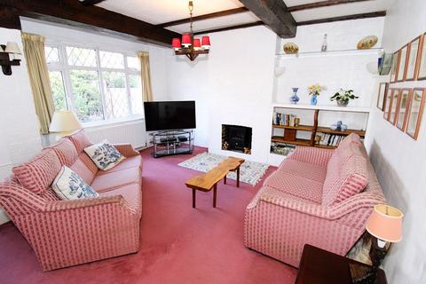 4 bedroom semi-detached house for sale, Woodmansterne