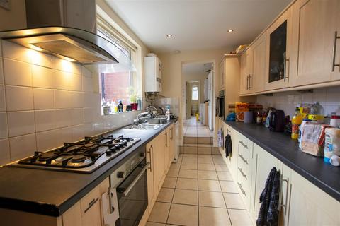 7 bedroom house to rent, Heeley Road, Birmingham B29