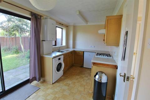 2 bedroom semi-detached house to rent, Elgar Grove, Browns WoodMK7 8DY