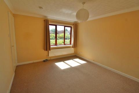 2 bedroom semi-detached house to rent, Elgar Grove, Browns WoodMK7 8DY