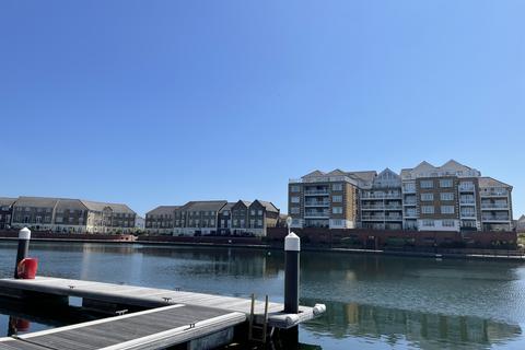 2 bedroom apartment to rent, Pacific Heights North, Sovereign Harbour North, Eastbourne, BN23 5PT