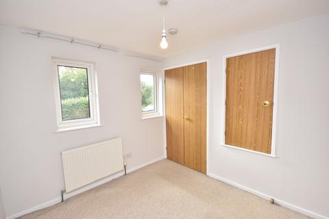 2 bedroom semi-detached house to rent, Aylesbury HP20